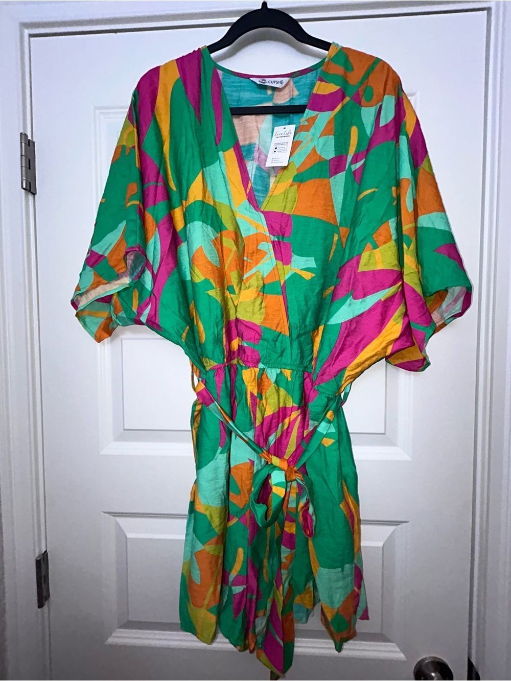 New, CUPSHE Tropical Vibrant Print Faux Wrap Dolman Sleeve One Piece Romper